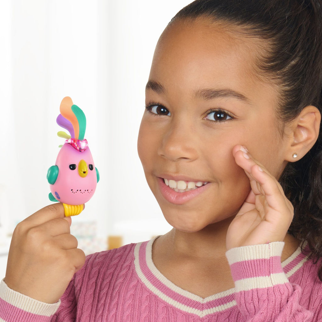 Fingerlings Sweet Tweets Birdie (pink) - interactive bird toy