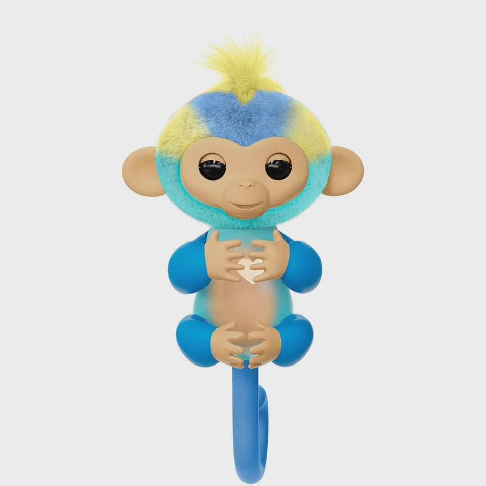 Fingerlings - Interactive Baby Monkey Toy: Leo